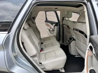 Geely Jiaji PHEV 2021 gris sièges arrière et troisième rangée — véhicule importé de Chine par Chine Direct Auto