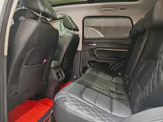 Haval H6 2021 blanc sièges et habitacle — véhicule importé de Chine par Chine Direct Auto