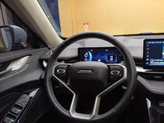 Haval H6 2021 3e génération bleu compteur et volant — véhicule importé de Chine par Chine Direct Auto