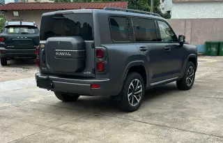 Haval H9 2024 gris de trois quarts arrière — véhicule importé de Chine par Chine Direct Auto