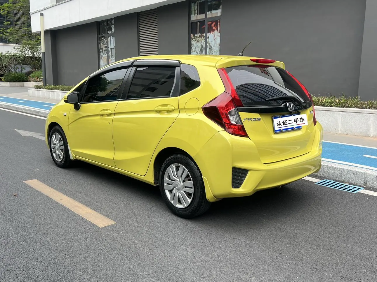 Honda Fit 2016 — LX Comfort, import Chine vers Sénégal