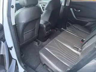 Jetour X70 2018 blanc banquette arrière — véhicule importé de Chine par Chine Direct Auto